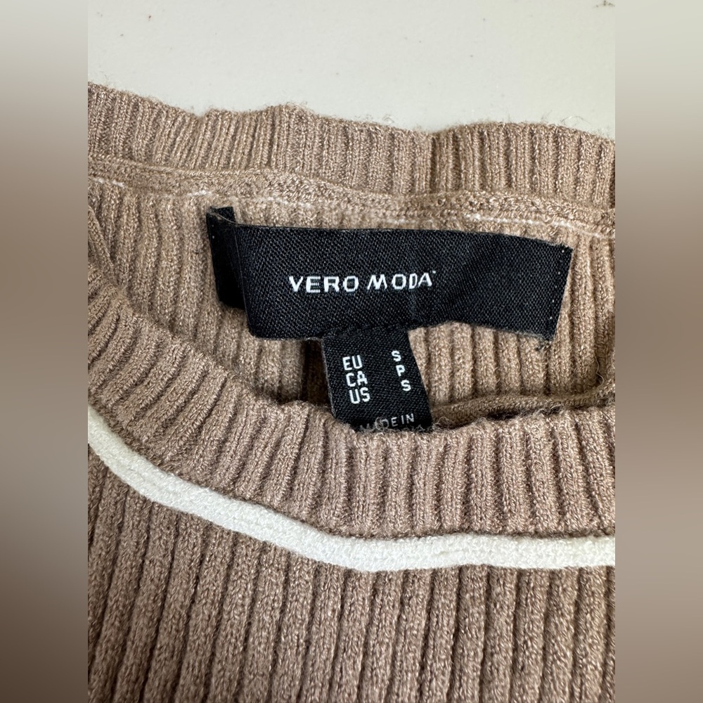 Vero Moda Ribbed Long Sleeve Knit Top Size Small Taupe - Picture 5 of 9